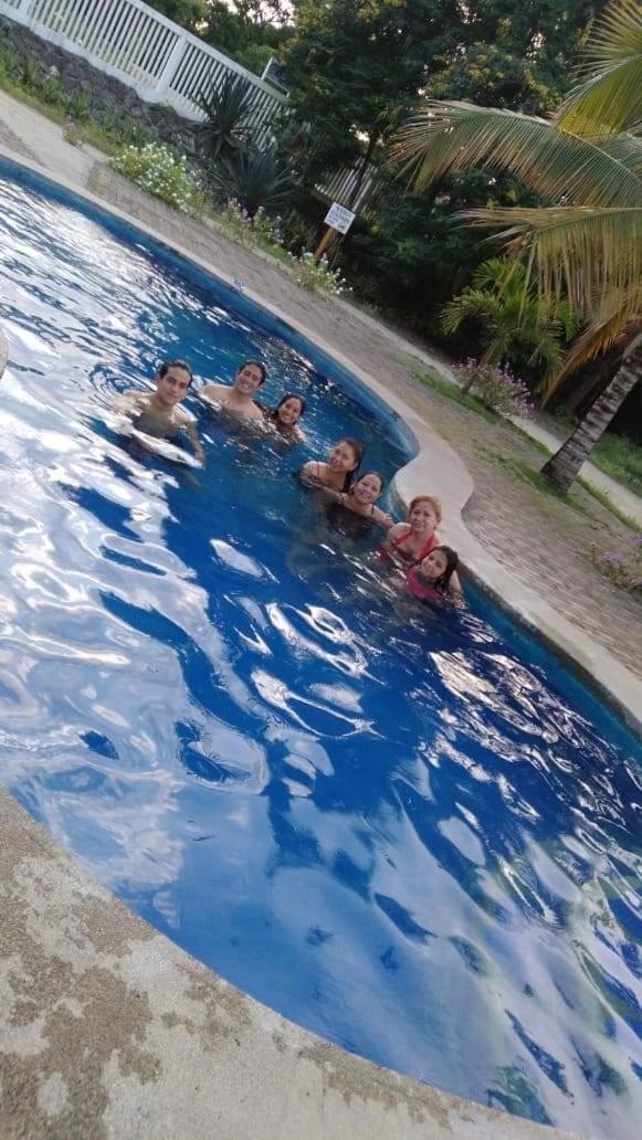 La Cabana De Victor Olon Luaran gambar